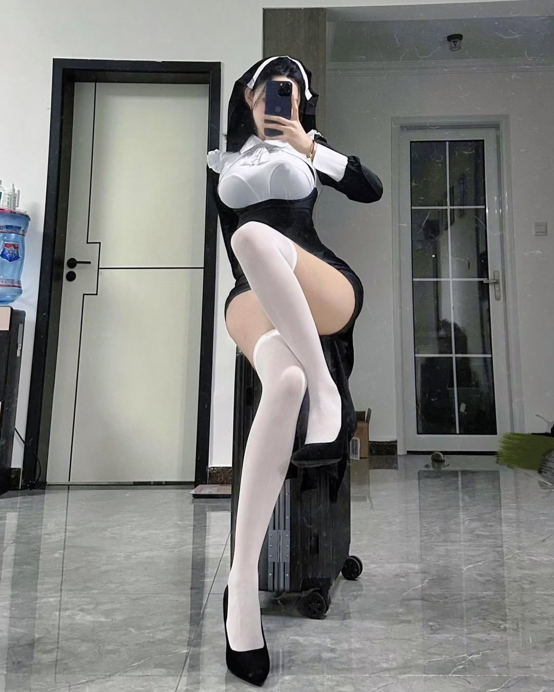 卸下防備的靈魂極致體驗：藥師解析「迷幻水」如何創造夢幻般的性愛饗宴